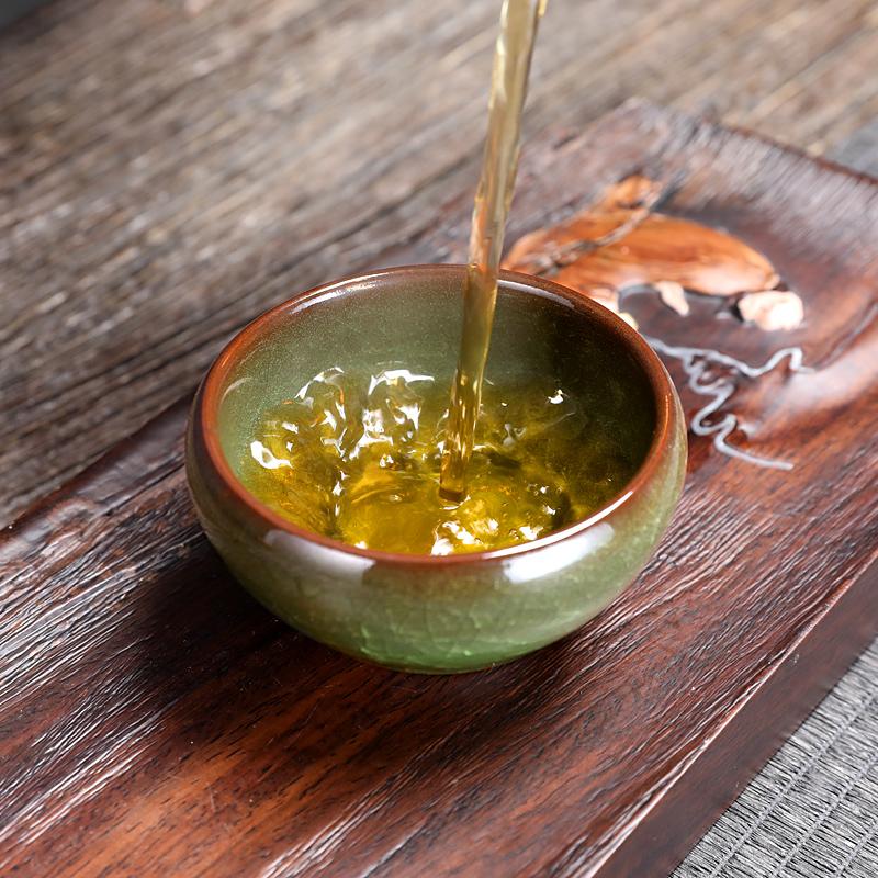 青緑色天目茶碗