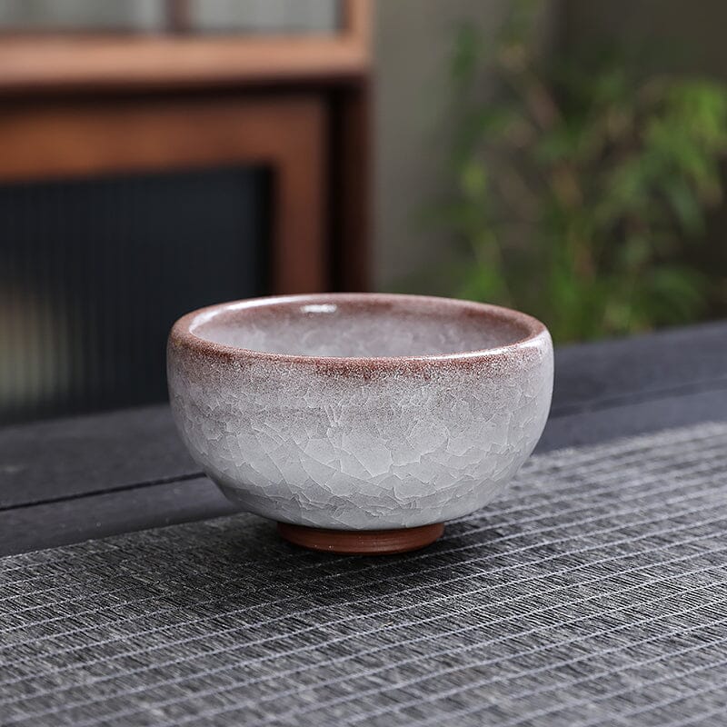 白いひび天目茶碗