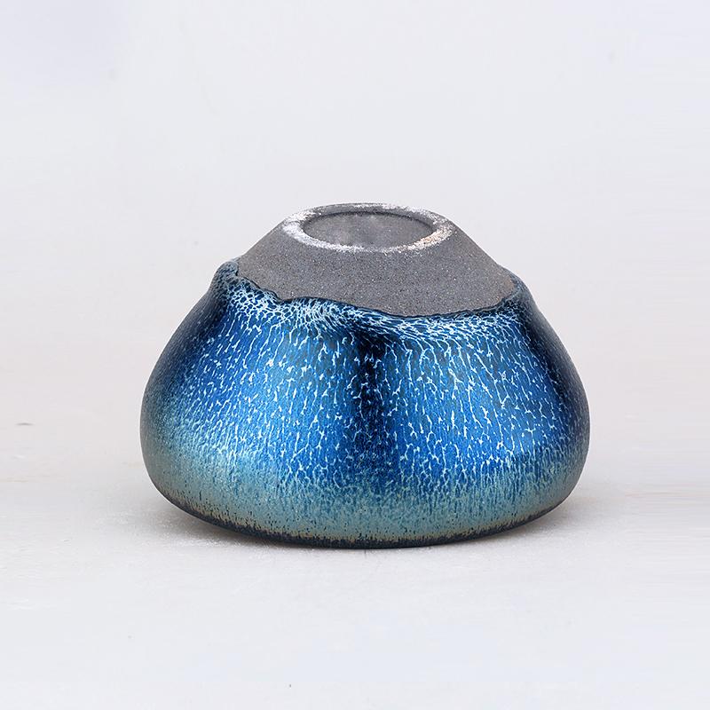 瀑布天目茶碗